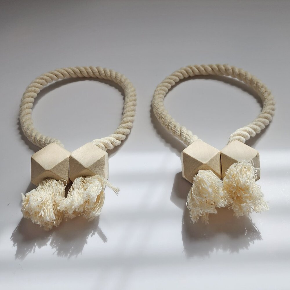 NWOT Set of 2 Boho Rope Curtain Tiebacks Cream Geometric Wood Bead Tassel
